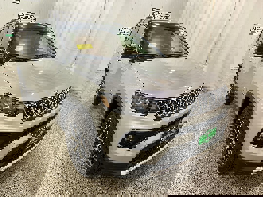 2026 Jeep Compass Limited's photo