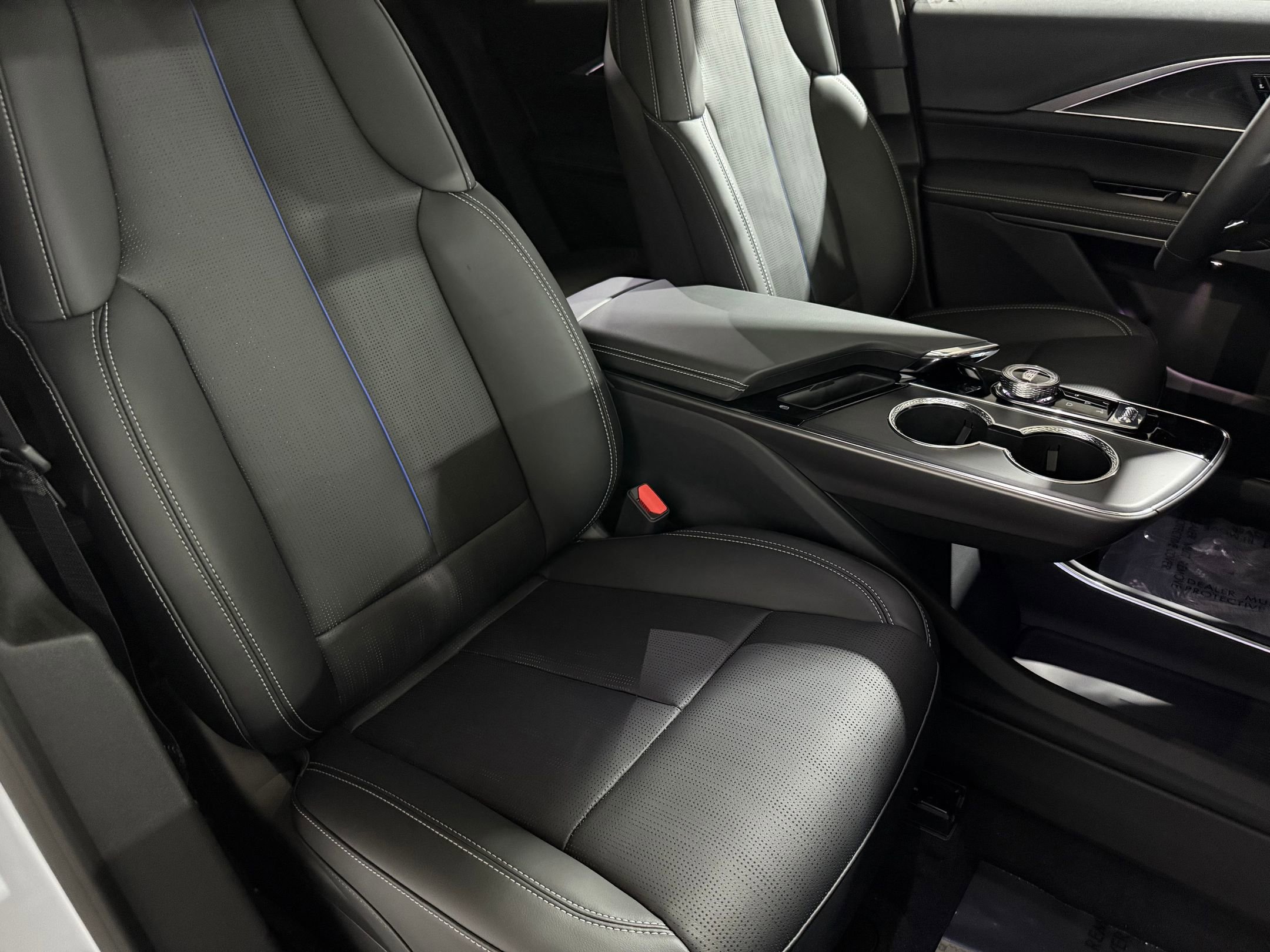 2026 Cadillac Lyriq Sport photo 43