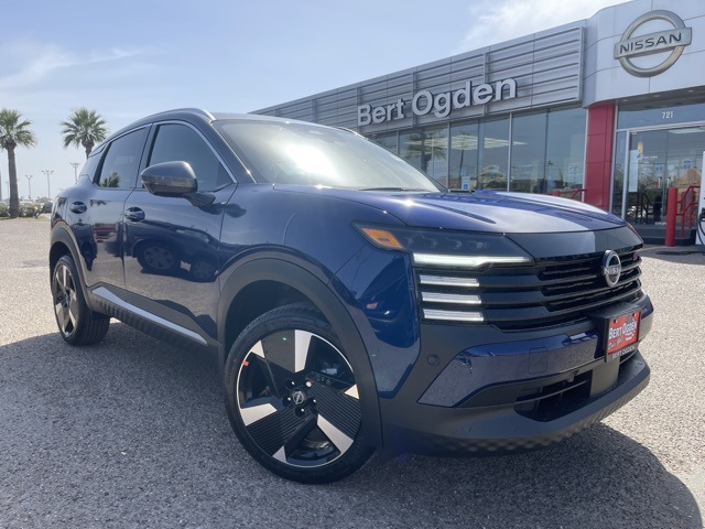 2025 Nissan Kicks SR AWD