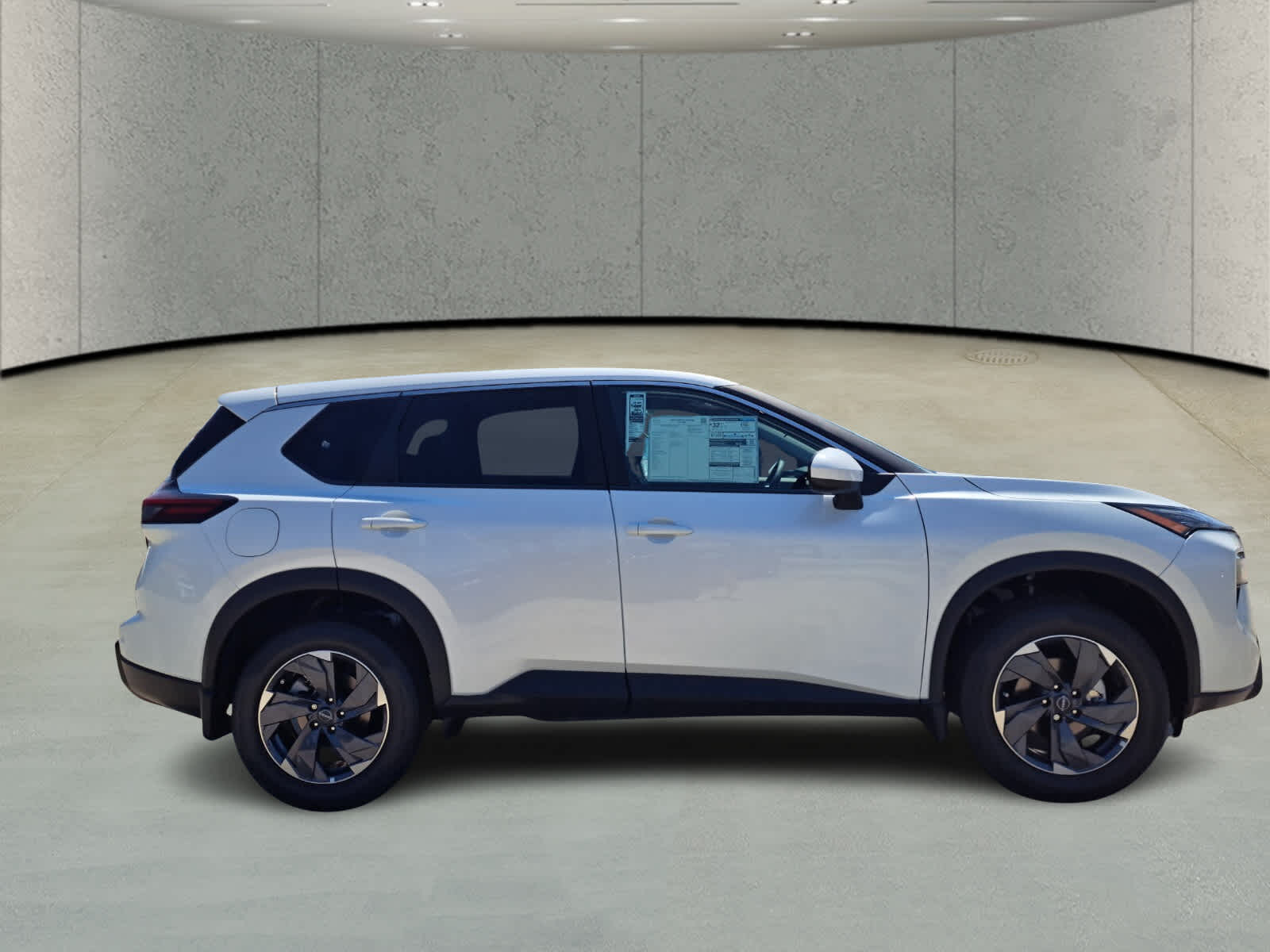 2026 Nissan Rogue SV photo 4