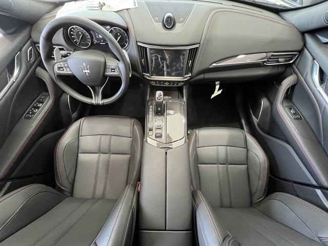 2024 Maserati Levante Modena photo 10