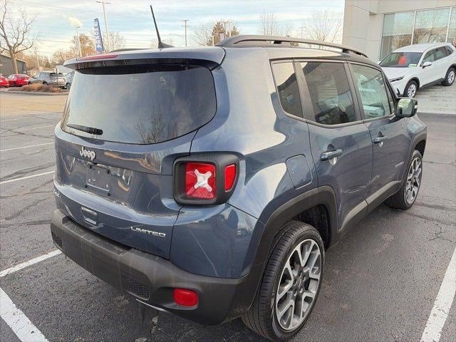 2022 Jeep Renegade Limited photo 2
