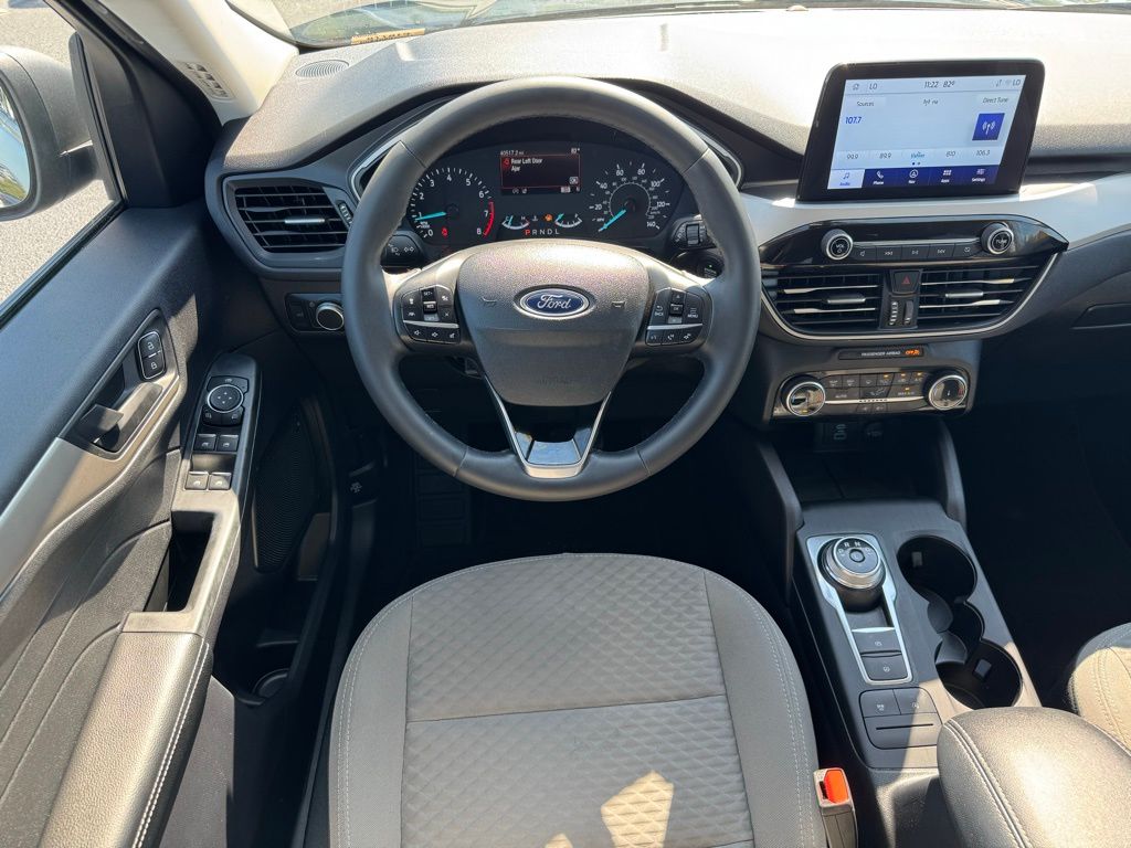 2022 Ford Escape SE photo 8