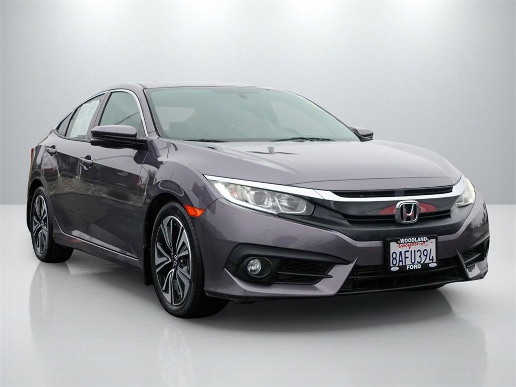2017 Honda Civic EX-T's photo