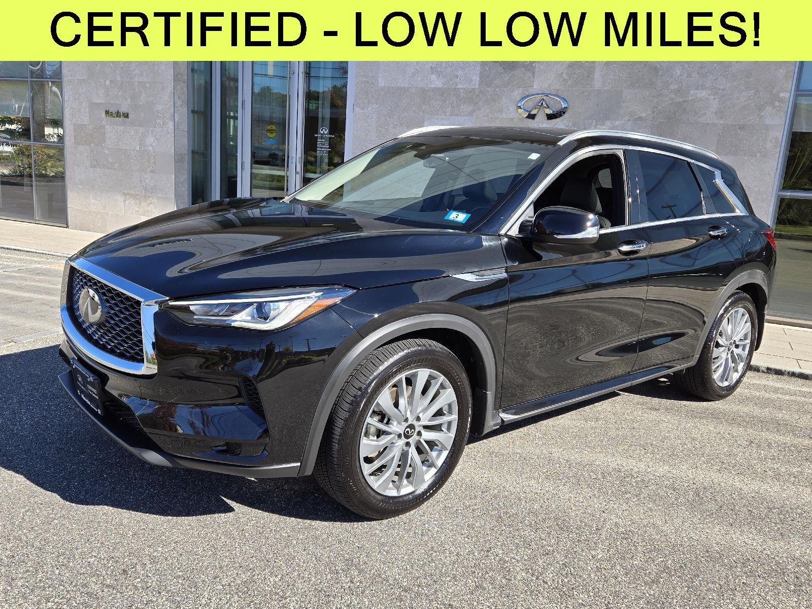 2025 Infiniti QX50 Luxe photo 2