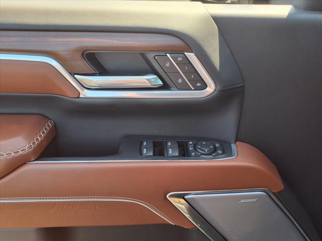 2025 Gmc Sierra 2500 HD Denali Ultimate photo 12