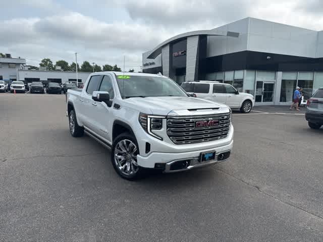 2024 GMC Sierra 1500 Denali Denali's photo