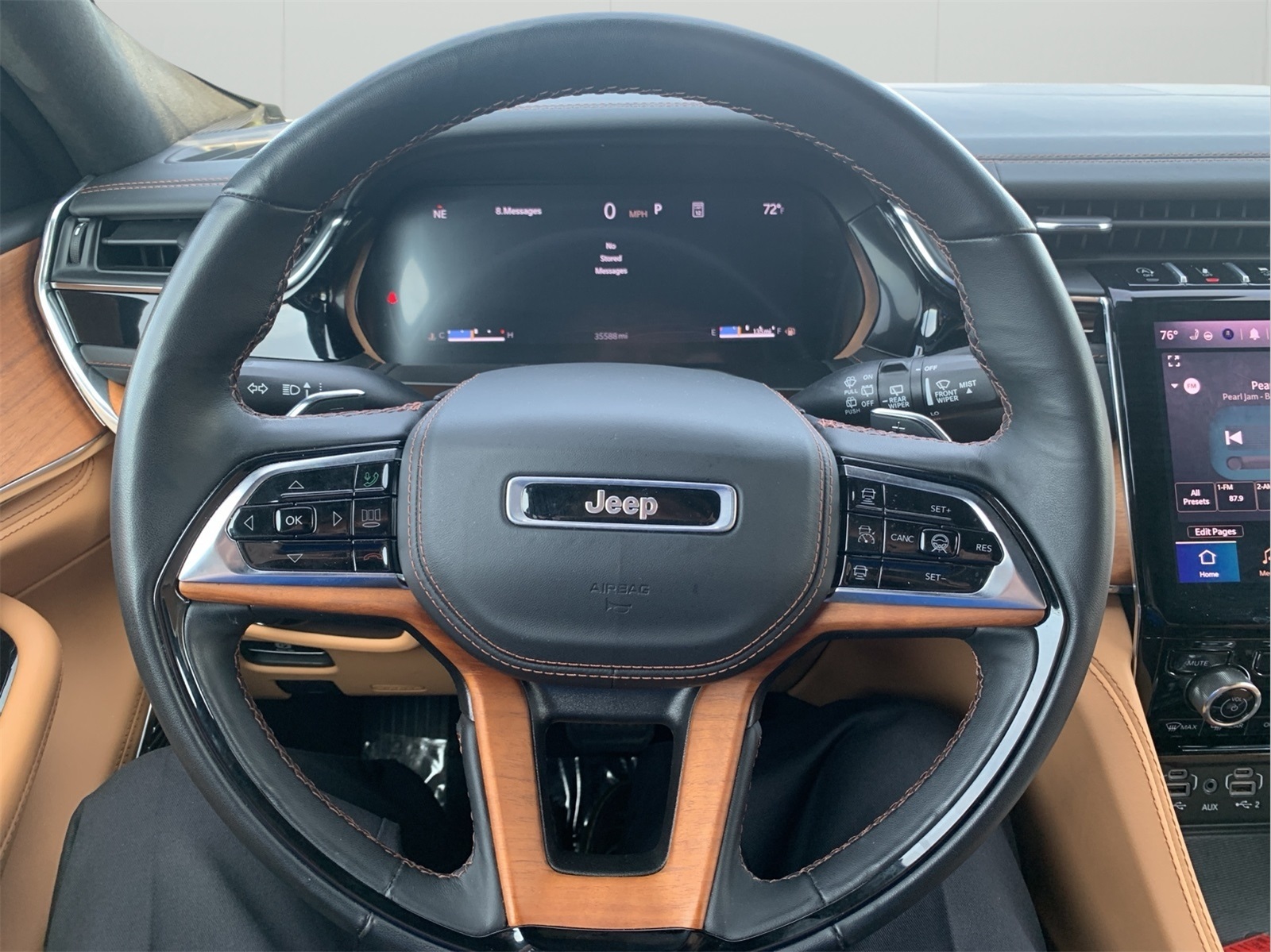 2024 Jeep Grand Cherokee L Summit photo 13