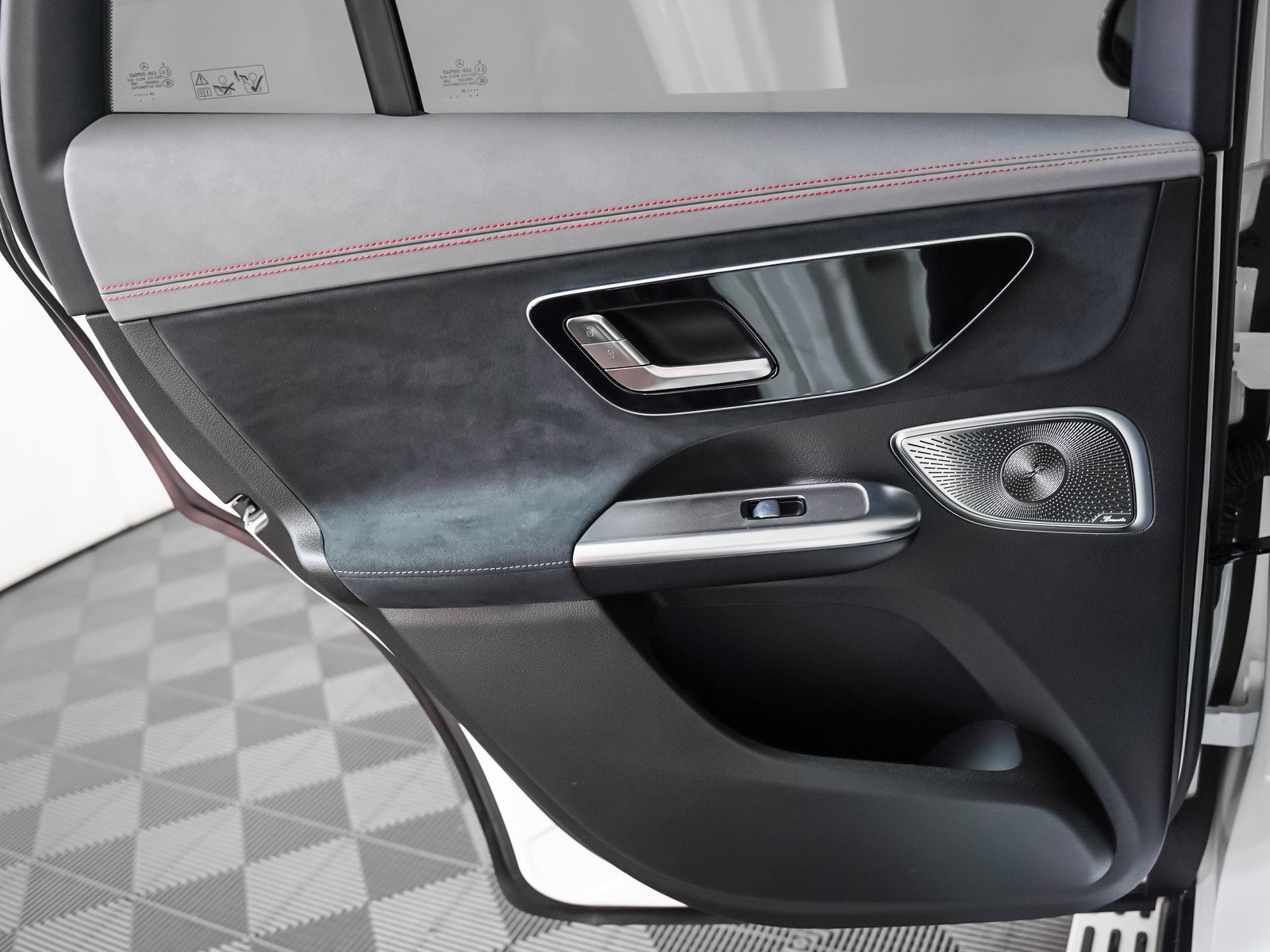 2025 Mercedes Benz EQE SUV AMG photo 17