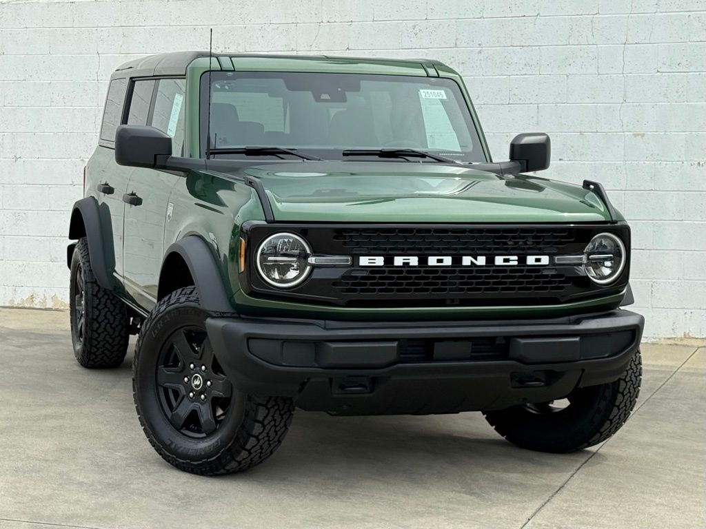 2025 Ford Bronco Big Bend photo 2