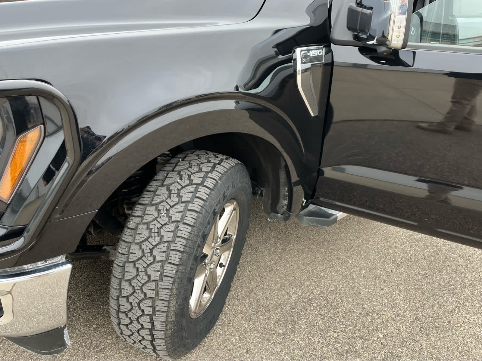 2024 Ford F-150 XLT photo 19