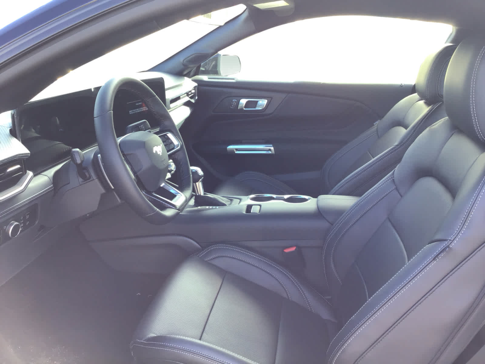 2025 Ford Mustang GT Premium photo 9
