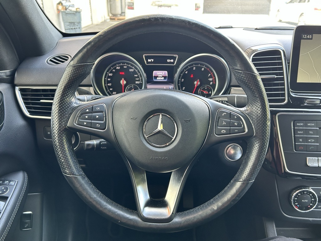 2017 Mercedes Benz GLE 350 4MATIC photo 4