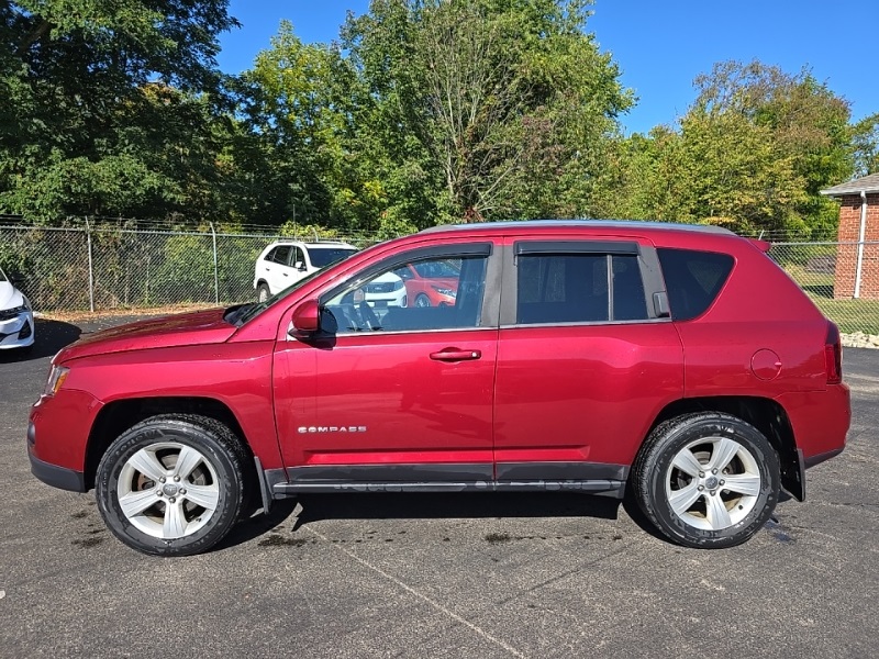 2014 Jeep Compass Latitude photo 3