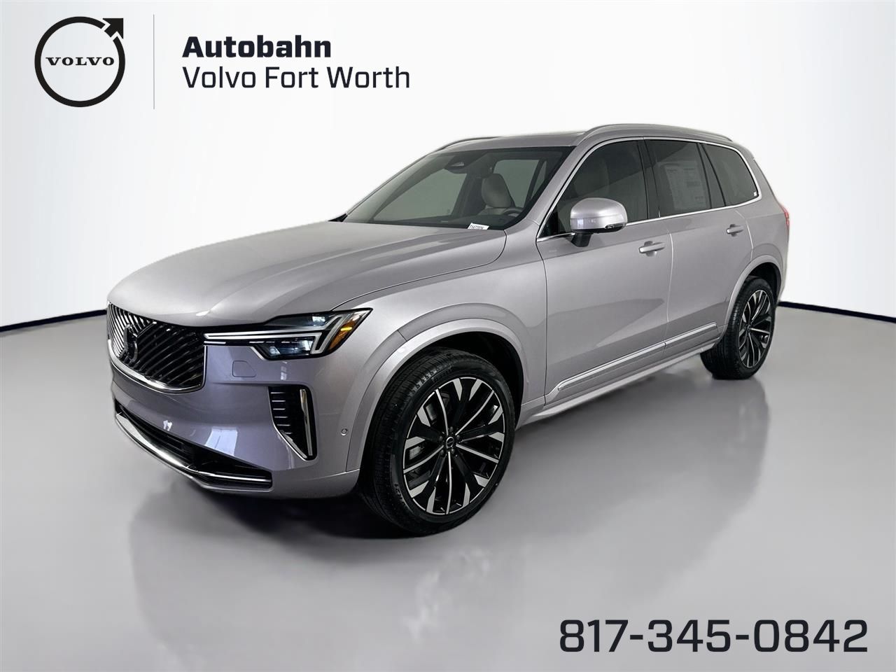 2026 Volvo XC90 Plus's photo