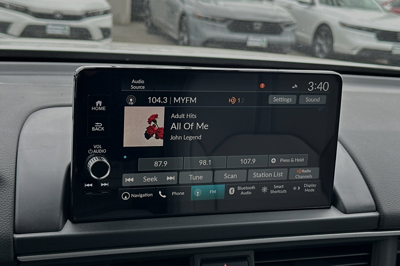 2025 Honda Pilot Touring photo 22