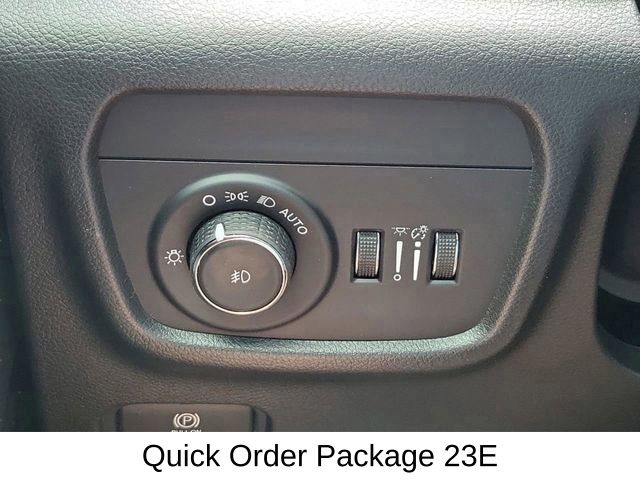 2023 Jeep Grand Cherokee Limited photo 4