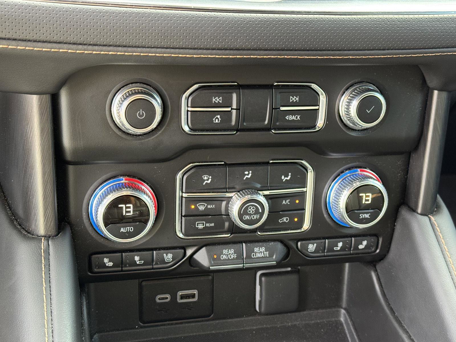 2023 Gmc Yukon XL AT4 photo 45