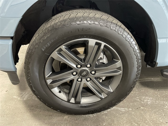 2023 Ford F-150 XLT photo 22