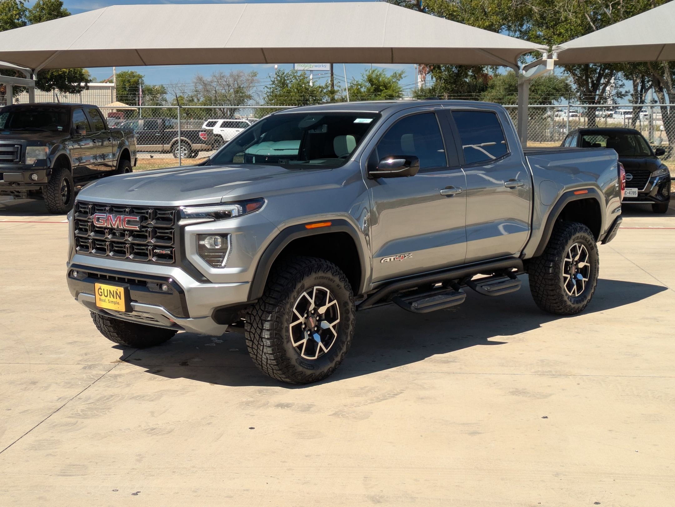 2024 Gmc Canyon AT4X photo 7