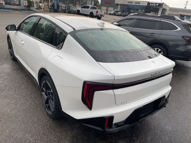 2025 Kia K4 GT-Line photo 5