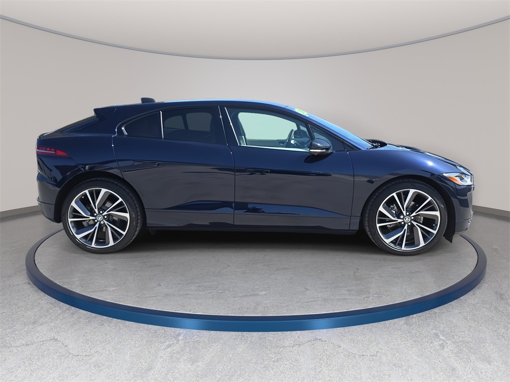 2024 Jaguar I-PACE HSE photo 4