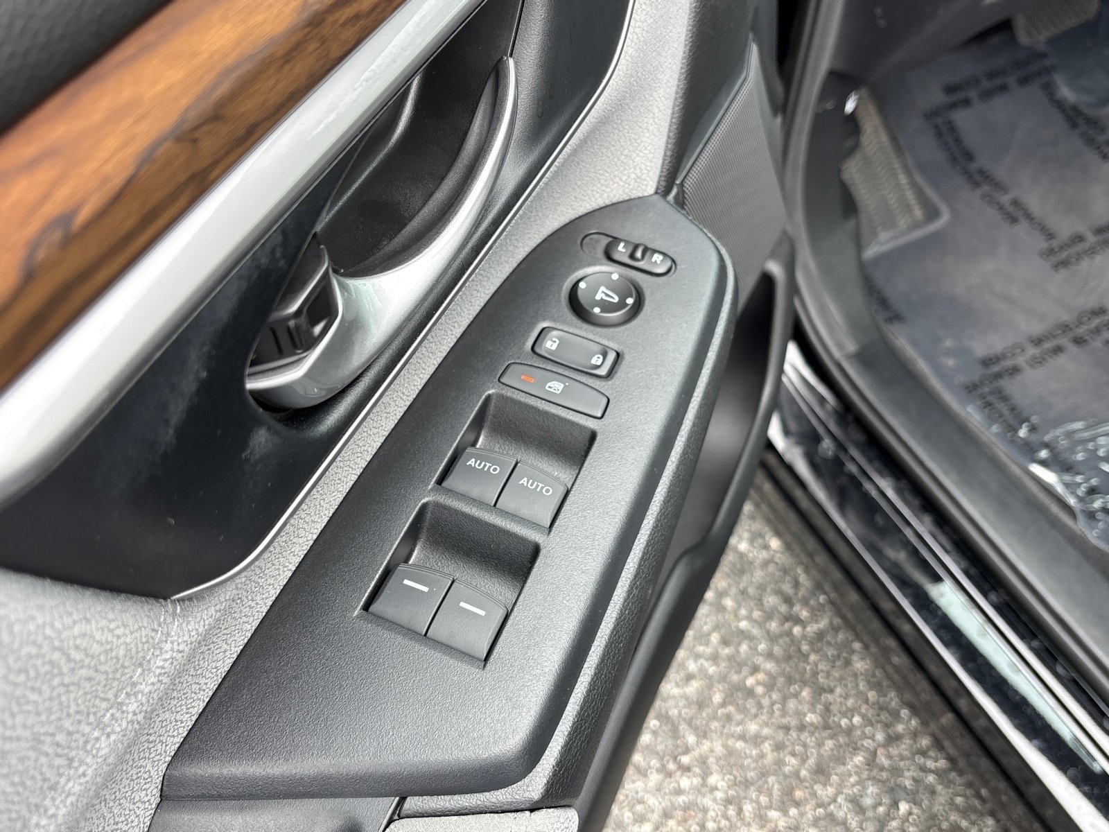 2020 Honda CR-V EX photo 19
