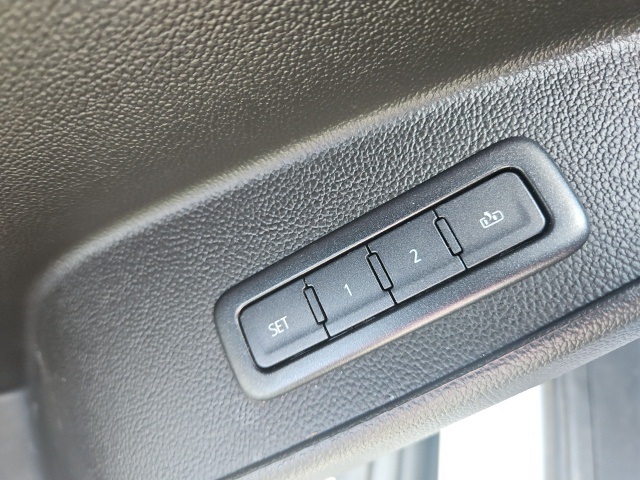 2020 Chevrolet Tahoe Premier photo 22