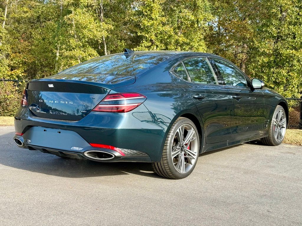 2025 Genesis G70 3.3T Sport Advanced photo 13