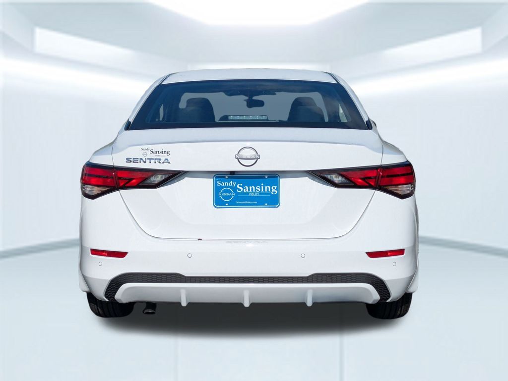 2025 Nissan Sentra S photo 4