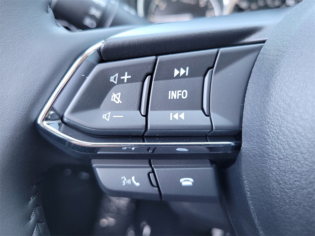 2025 Mazda CX-5 2.5 S Preferred photo 6