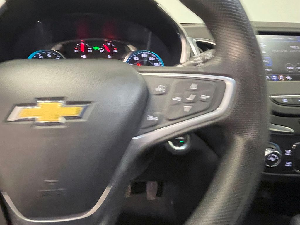 2022 Chevrolet Equinox LT photo 24