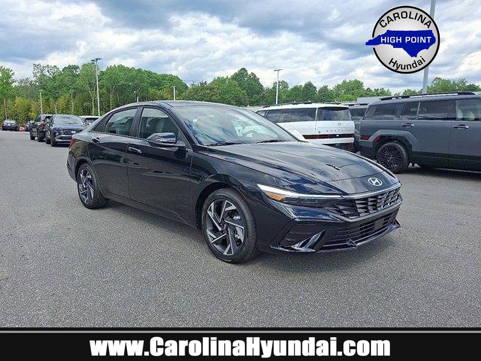 2025 Hyundai Elantra Limited's photo