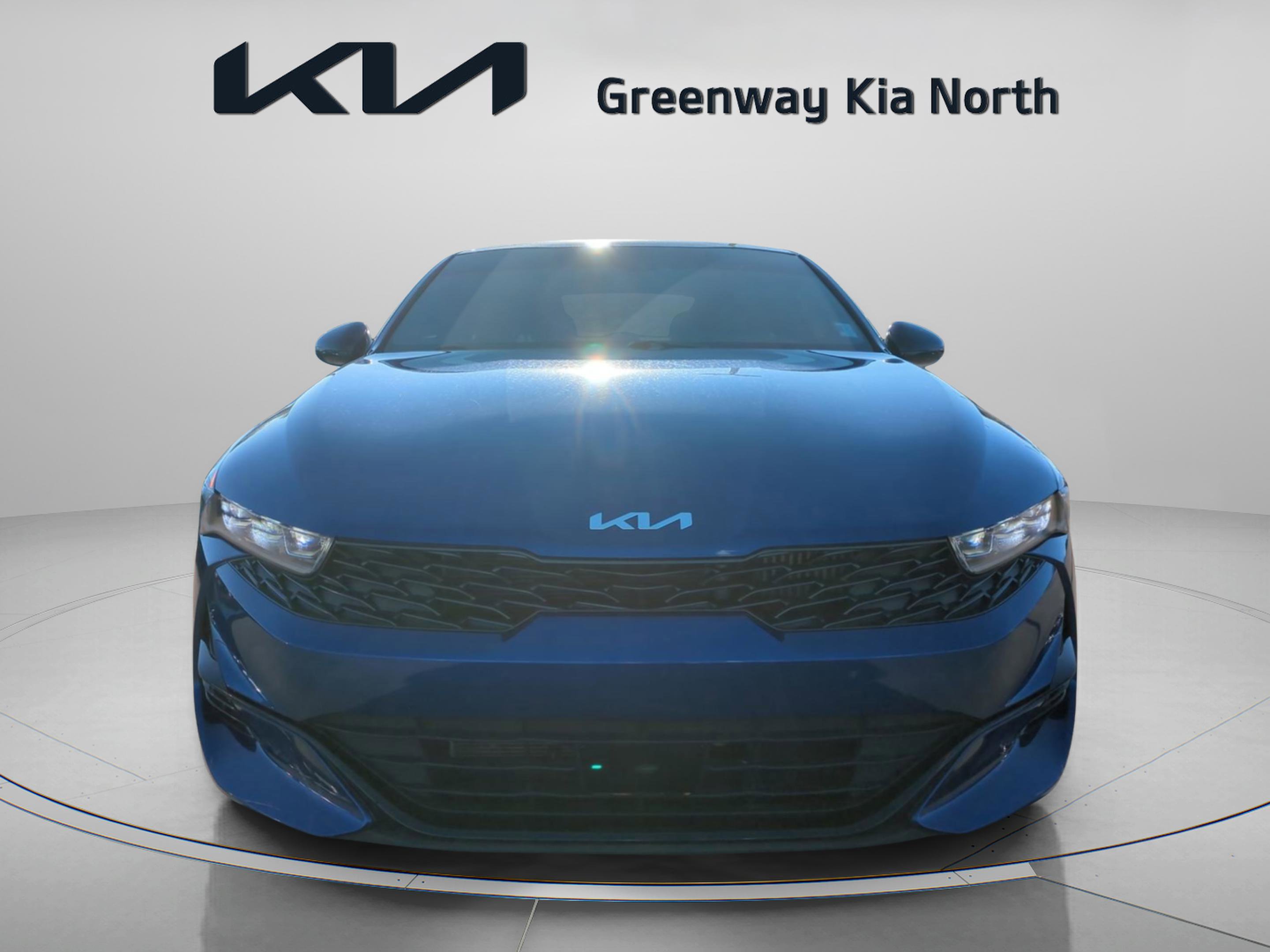 2024 Kia K5 GT-Line photo 2