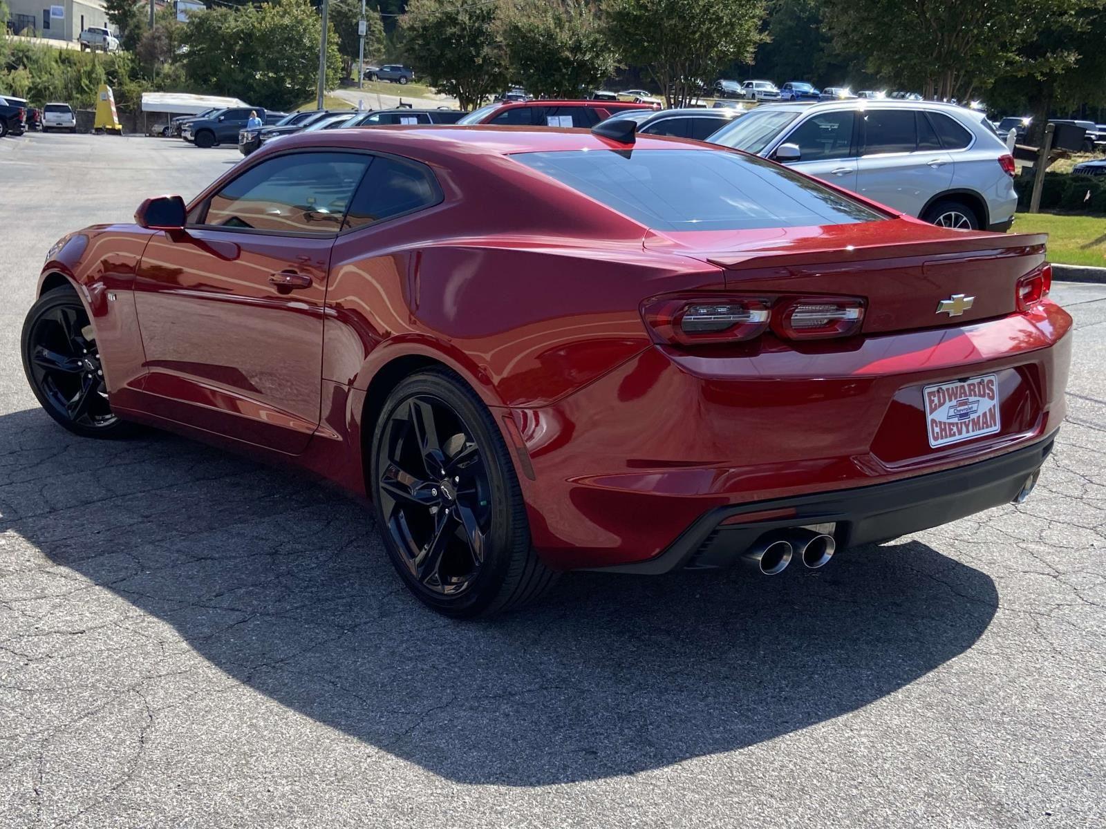2021 Chevrolet Camaro 1LT photo 21