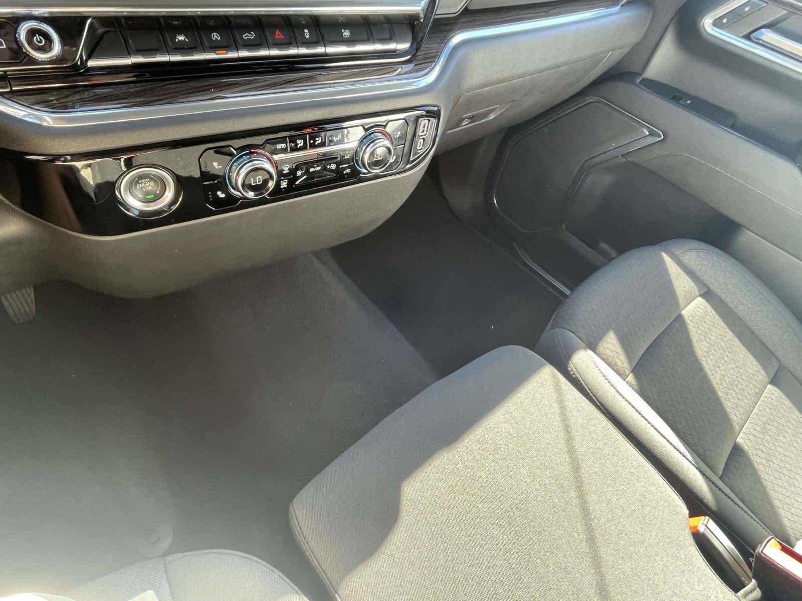 2024 Gmc Sierra 1500 Elevation photo 22
