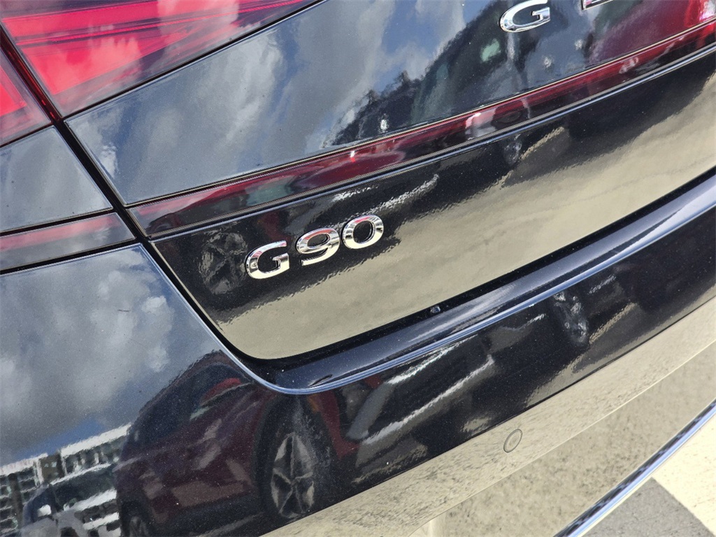 2025 Genesis G90 3.5T AWD photo 6