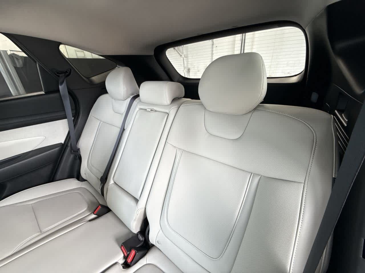 2025 Hyundai Tucson SEL Convenience photo 19