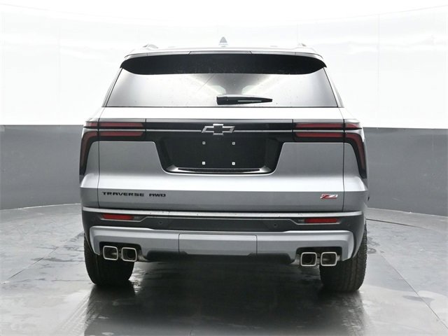 2026 Chevrolet Traverse Z71 photo 2