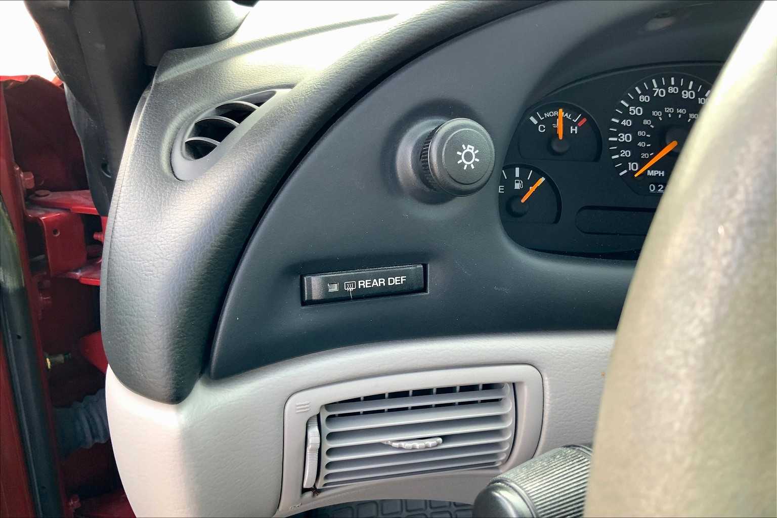 1996 Ford Mustang GT photo 27