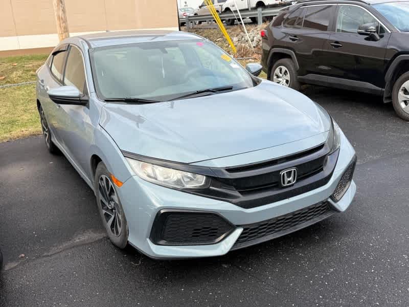 2017 Honda Civic Hatchback LX's photo