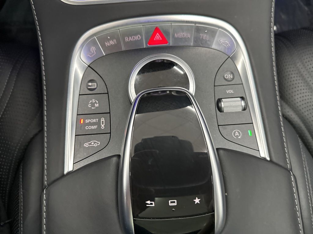 2015 Mercedes Benz S 63 AMG 4MATIC photo 12