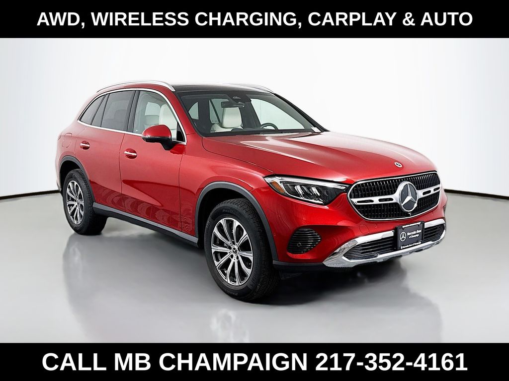 2023 Mercedes-Benz GLC GLC 300's photo