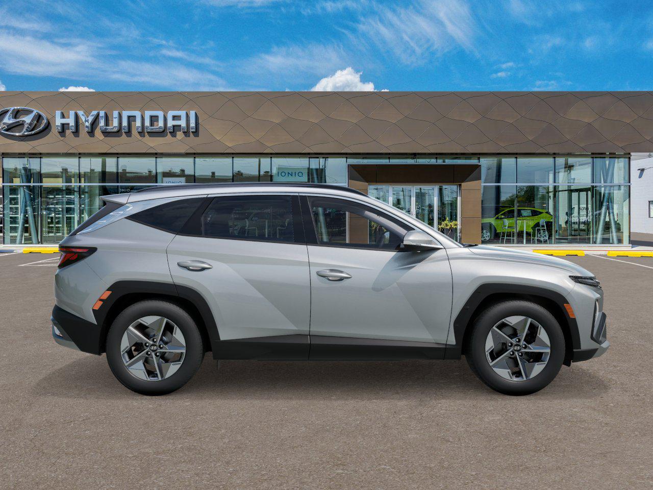 2026 Hyundai Tucson SEL photo 7