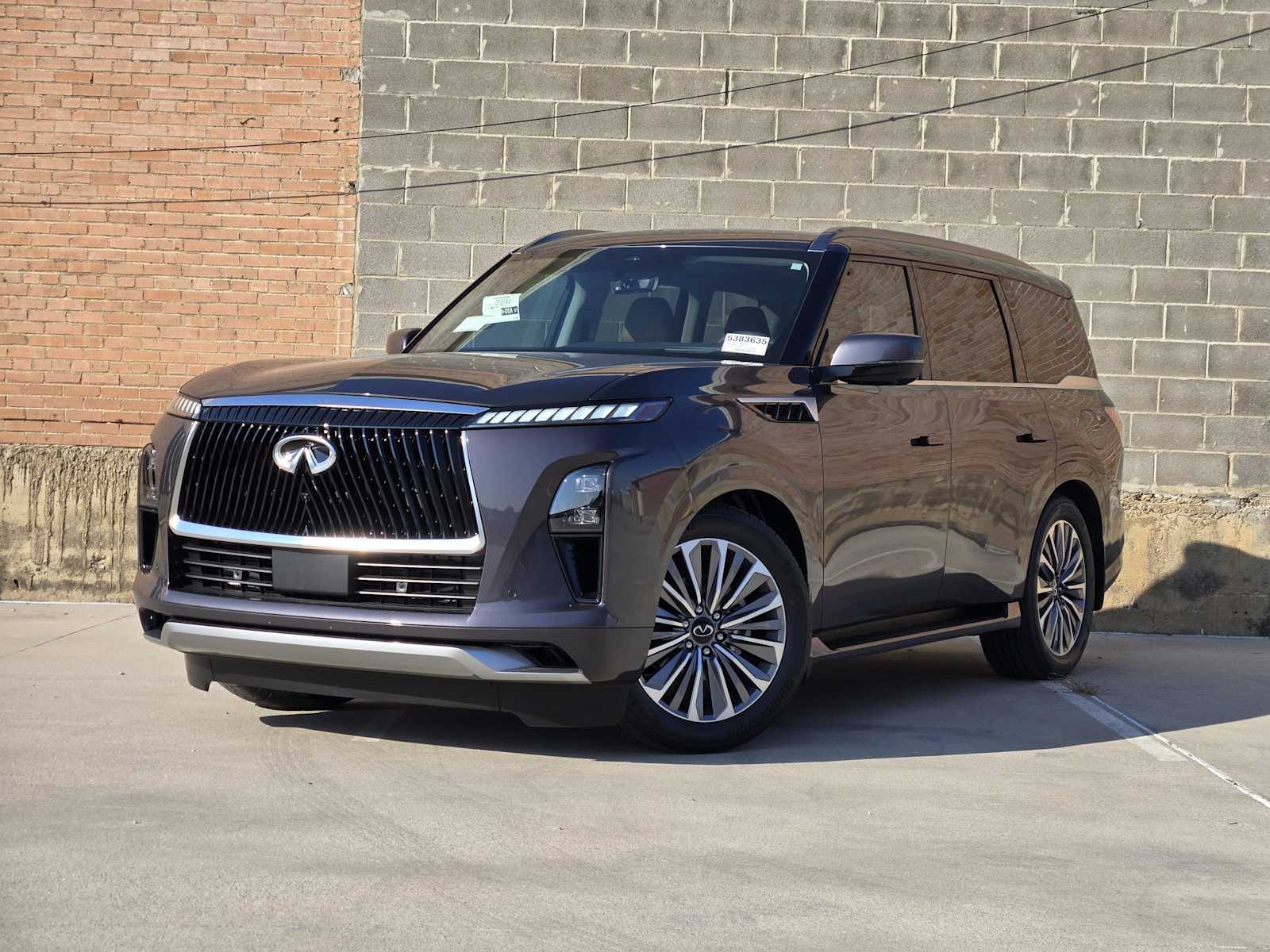2025 Infiniti QX80 SPORT AWD photo 3