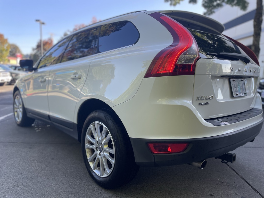 2010 Volvo XC60 T6 photo 7