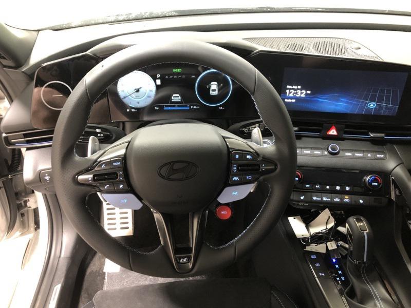 2025 Hyundai Elantra N Base photo 25