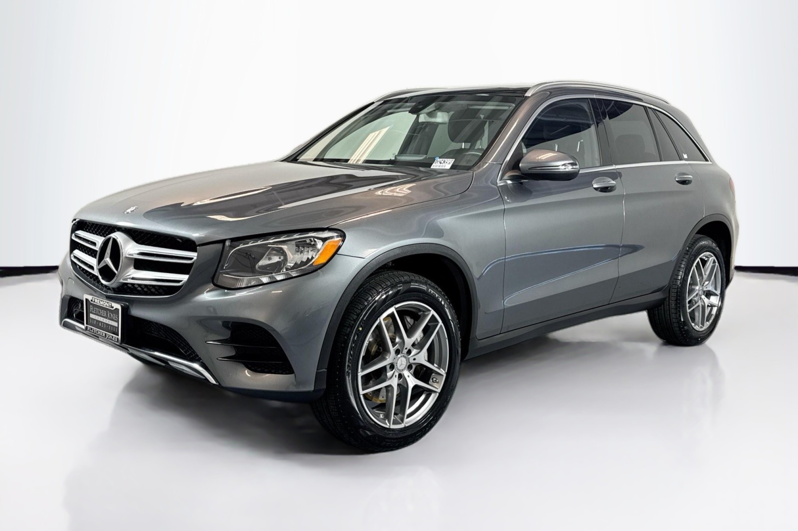 2016 Mercedes-Benz GLC GLC300's photo