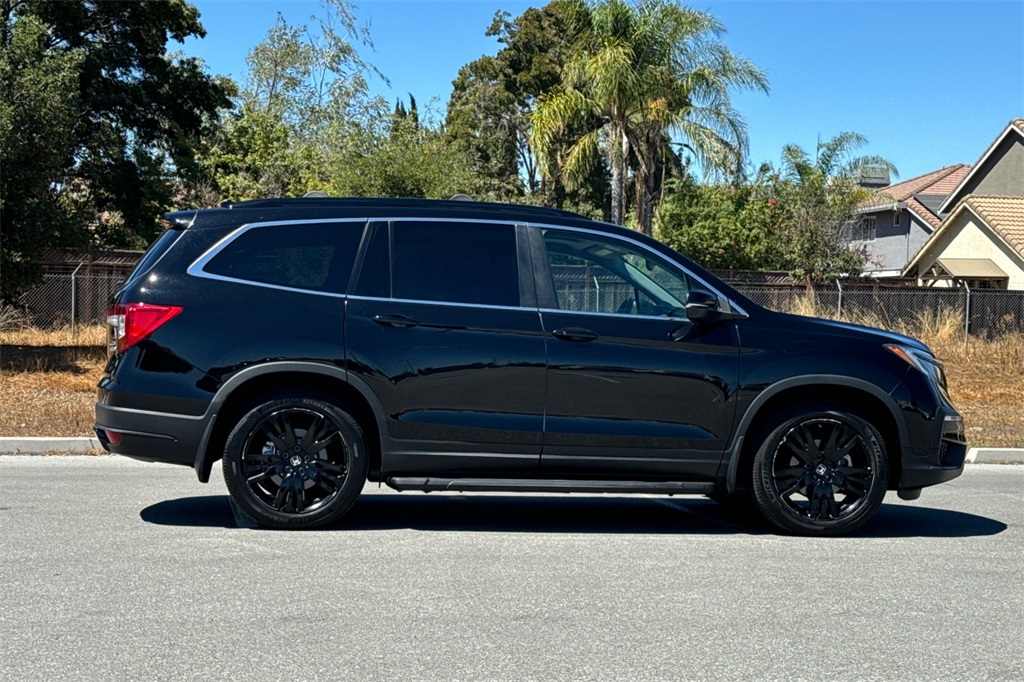 2022 Honda Pilot Special Edition photo 2