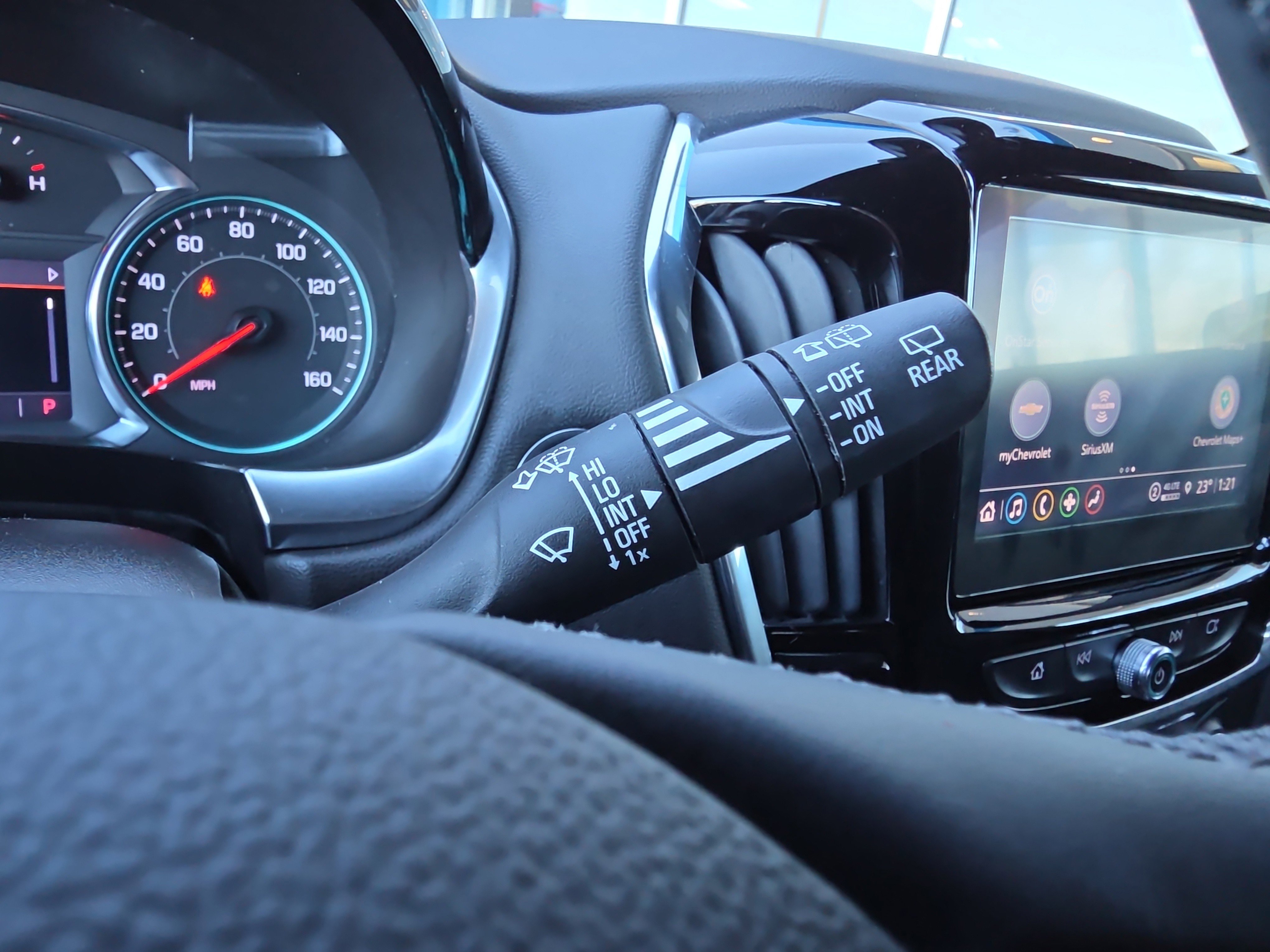 2023 Chevrolet Traverse Cloth photo 3